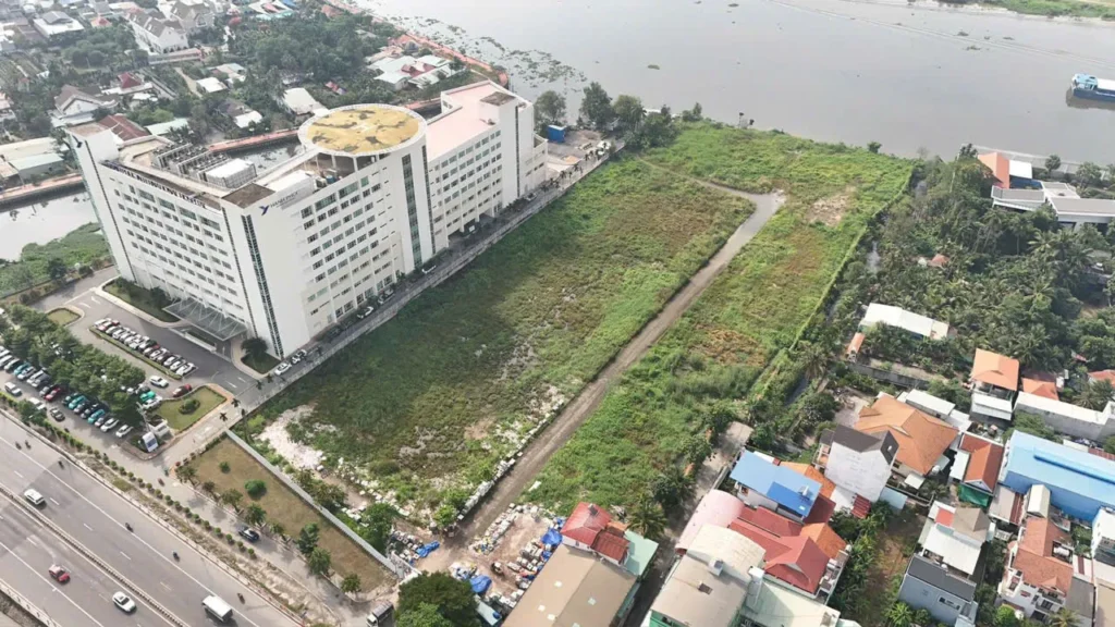 tiến độ Landmark Residential 
