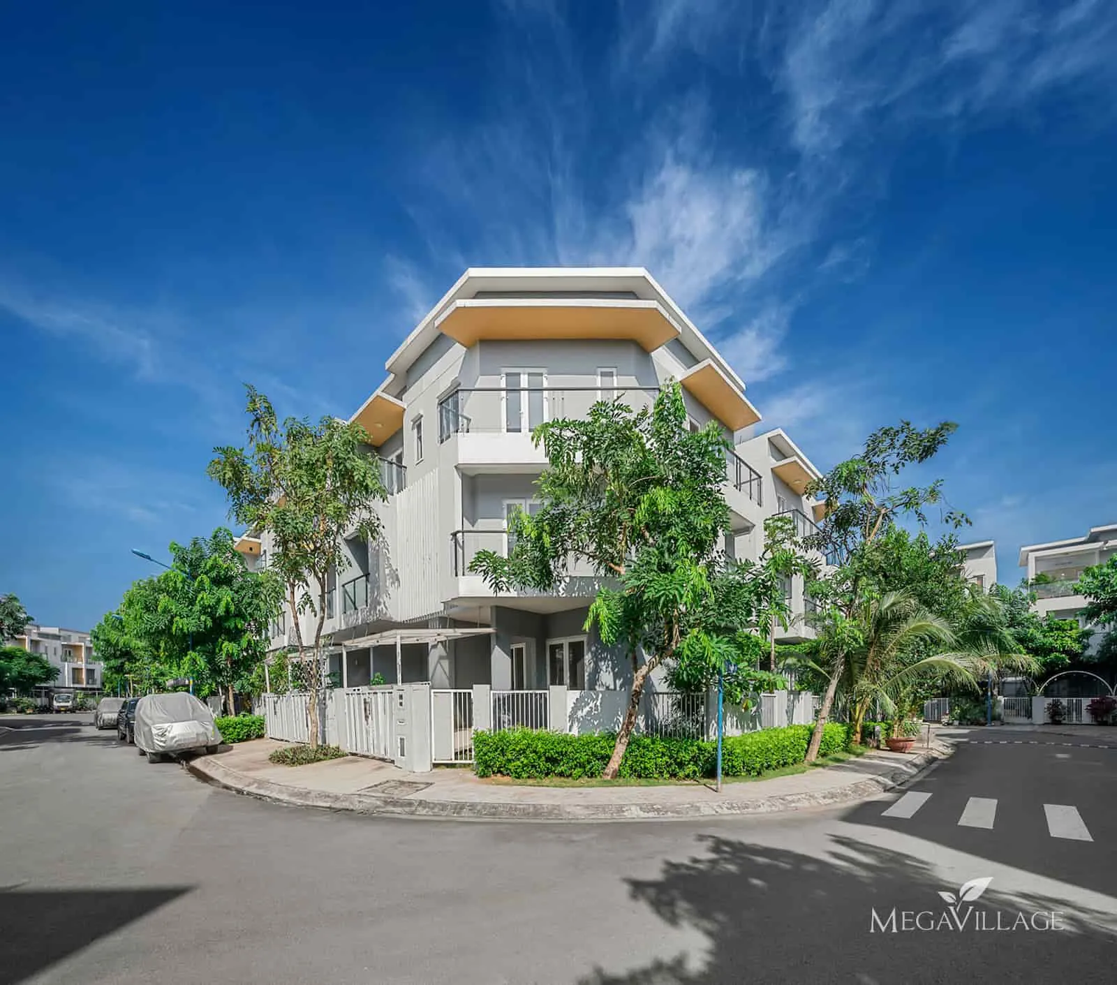 nhà phố 2 mặt tiền mega village khang điền