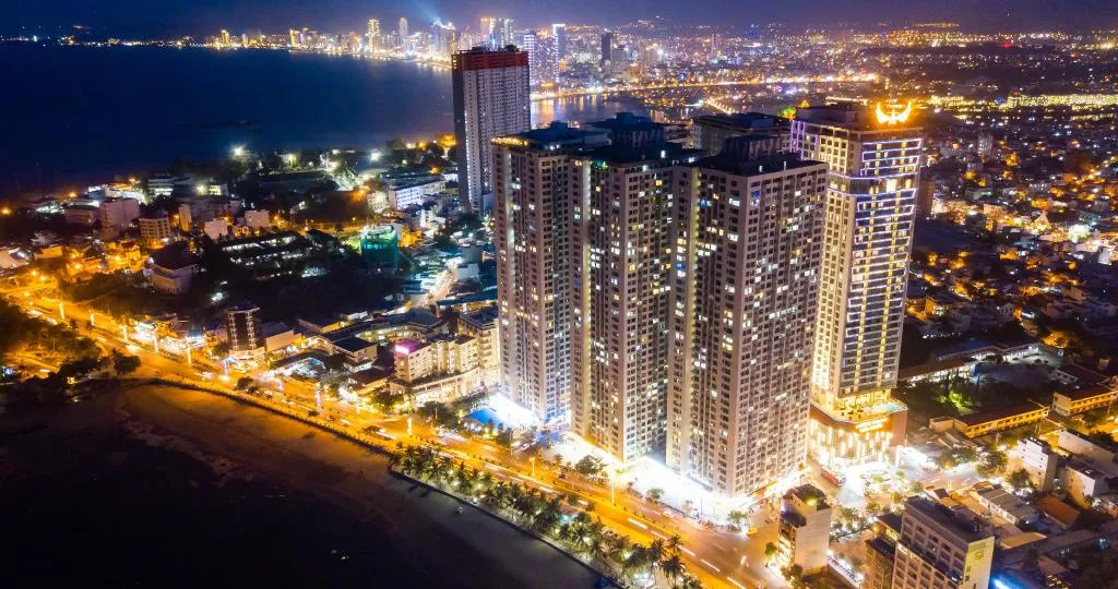 Mường Thanh Viễn Triều Nha Trang: Tổng hợp giá cho thuê căn hộ, khách sạn 2026