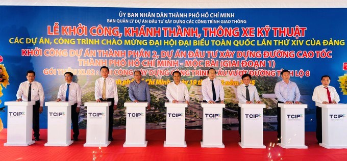 khởi công cao tốc tphcm mộc bài giai đoạn 1
