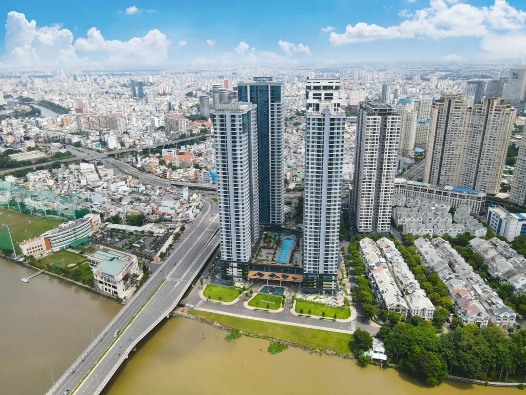 Phí quản lý chung cư, còn được gọi là giá dịch vụ quản lý vận hành nhà chung cư,