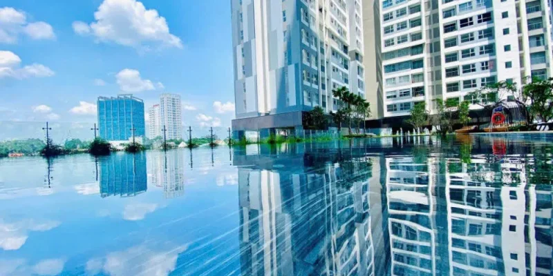 hồ bơi happy one central